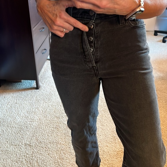 Levi's Ribcage Straight ankle "Well worn" black jeans size 26 - Picture 3 of 10